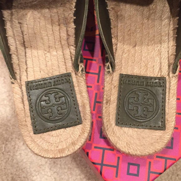 Tory Burch Espadrille slides - Picture 2 of 4